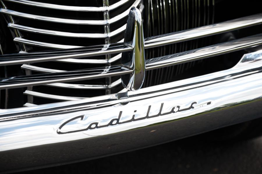  Cadillac Series 75 7-Passenger Imperial Sedan 1940 года  (фото 10 из 22)